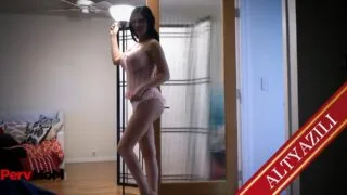 Annem Gece Yarısı Atıştırmaya Geldi